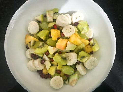 Fruit Chaat Recipe (Indian Fruit Salad) - Cubes N Juliennes