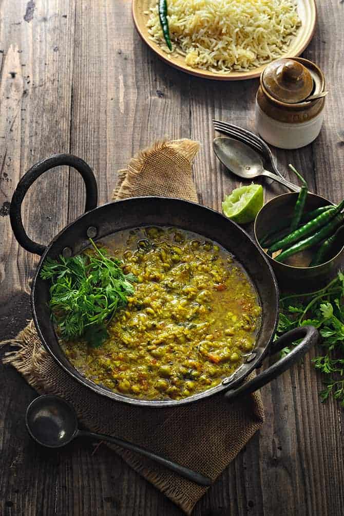 Prepare curry in Iron Kadai