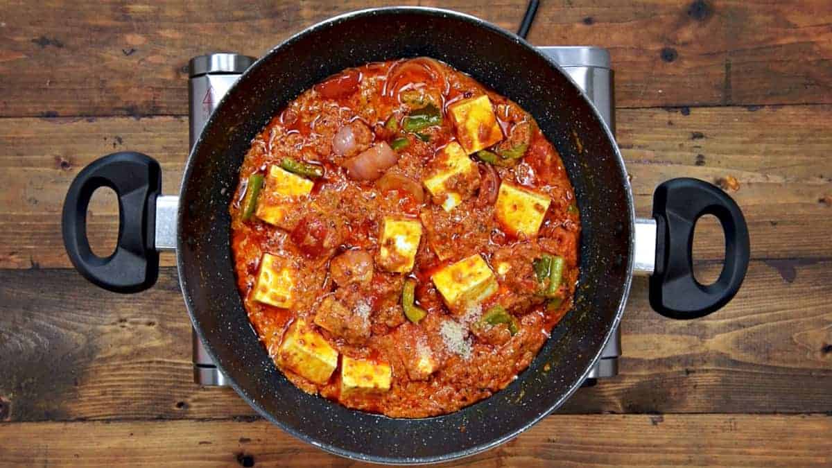 Indian Cooking Tips: How To Make Paneer Kadhai Masala At Home - NDTV Food
