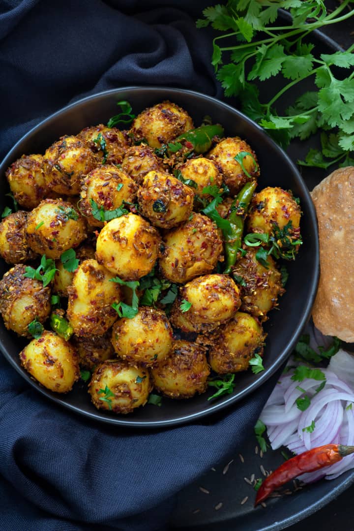 Jeera Aloo Recipe (Cumin Potatoes) - Cubes N Juliennes