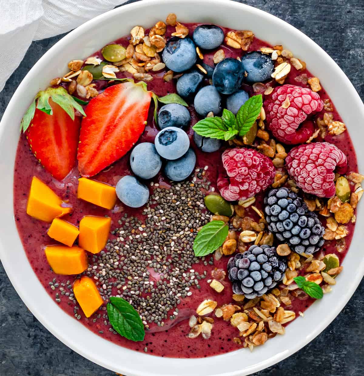 A Must Try Smoothie Bowl Recipe Topping Ideas Cubes N Juliennes